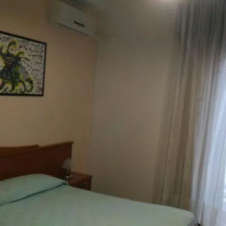 Otel 2 Mari -