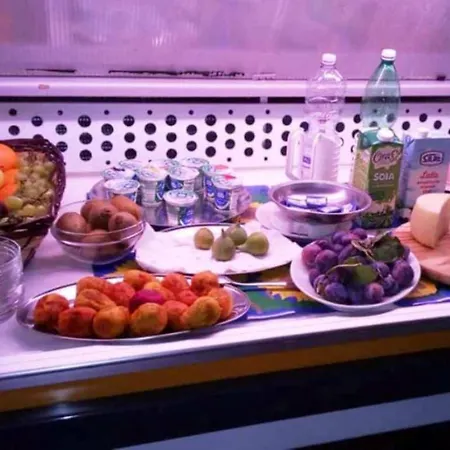 2 Mari - Отель 2*