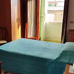 ホテル 2 Mari -