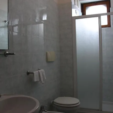 호텔 2 Mari - 비에스테