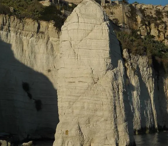 Hotel 2 Mari - Vieste