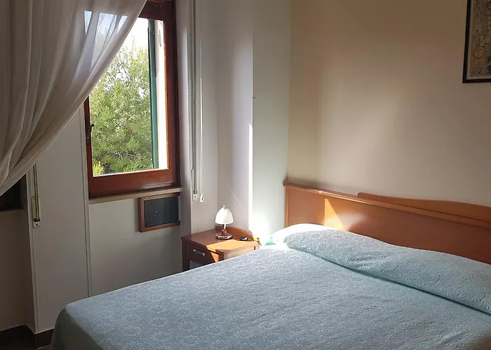 فندق 2 Mari فيستَ